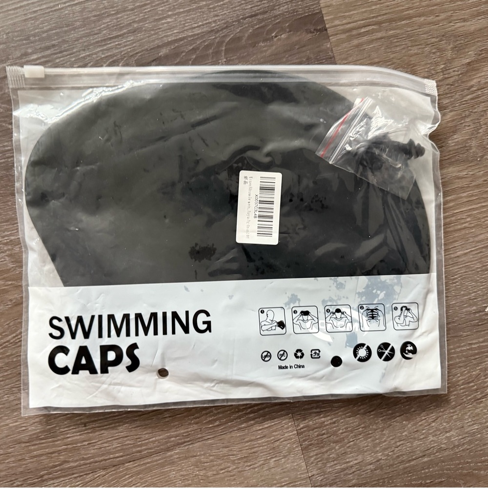 Black Swimming Cap